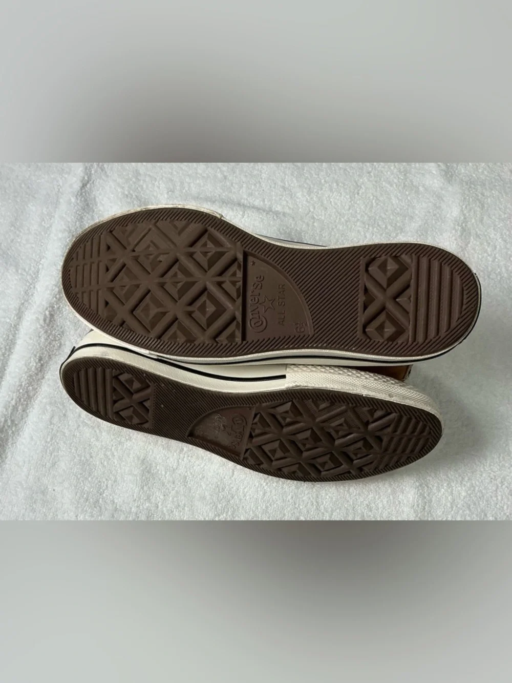 Converse Men’s High-Top Sneakers in Brown and White - Picture 7 of 8